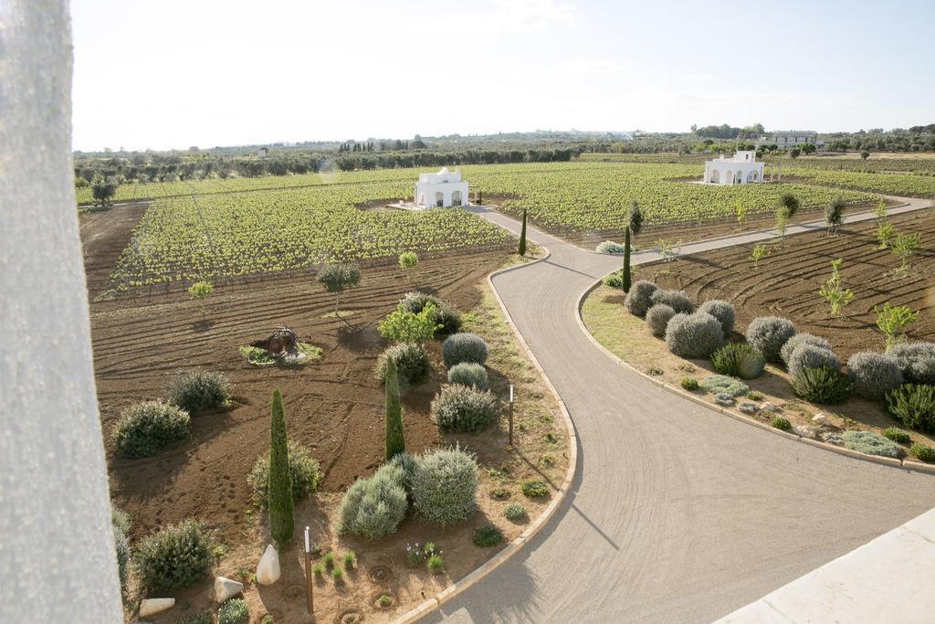 Tenutayala - Residenza Agrituristica Parabita Exterior foto